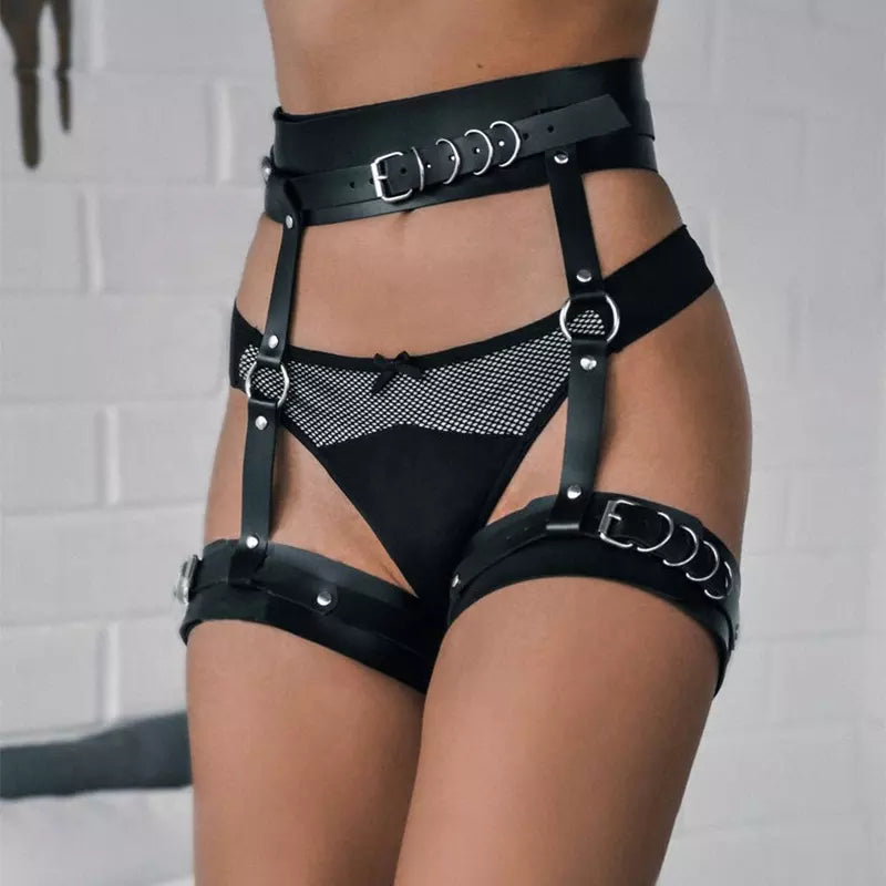 waist harness with garter belt and rings