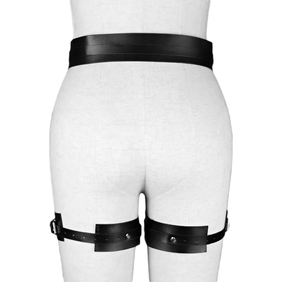 waist harness with garter belt and rings